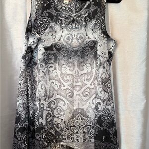 Black and White Ombré Patterned Women's Top size L